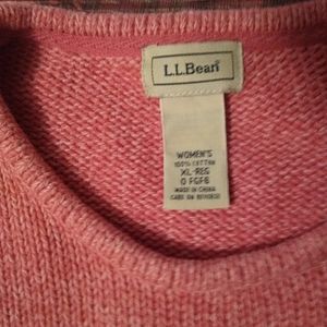 Woman's LL bean sweater.